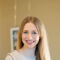 Madita Müller-Zitzke, Projektmanagerin · Marketing Strategist